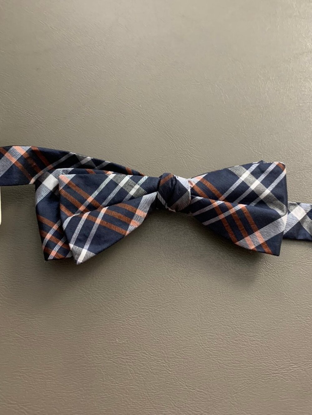 Ryan Seacrest Distinction Plaid Pre-Tied Silk Bow Tie, Navy Blue Multi, One Size